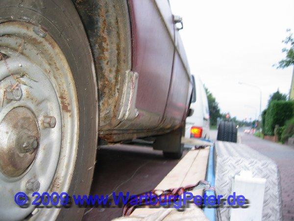 20090825_img_0102.jpg - Rost und fehlende Zierleisten.